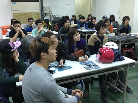 104學年度視傳系立體印刷實務企業參訪活動圖片