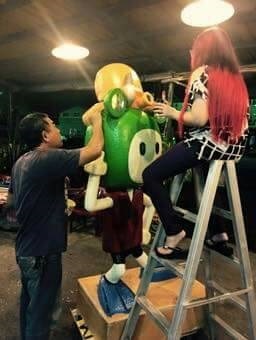 視傳系劉芷晴利用廢棄物做公仔獲得好評圖片