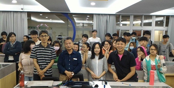 視傳系辦理2018視傳系創新設計與就業職場國際研討會圖片