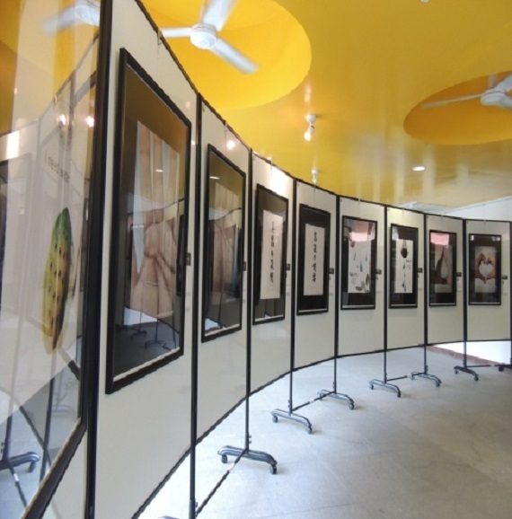 視傳系校外教學成果展「城市浮游」環境創意視覺設計特展開幕圖片